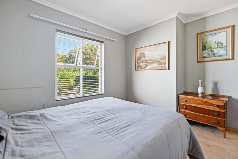 2 Bedroom Property for Sale in Sunningdale Western Cape
